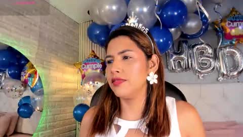 Scarlet online show from November 2, 10:50 am