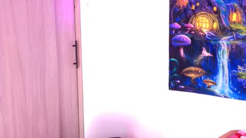 Scarlet online show from November 8, 1:11 pm