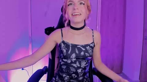 Scarlet online show from June 10, 2:12 am