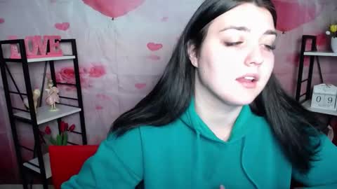 Snapshot of scarletcargo chatting on March 9, 6:06 am ScarletCargo online show from March 9, 6:06 am