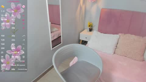 Scarlet  online show from January 27, 7:56 am