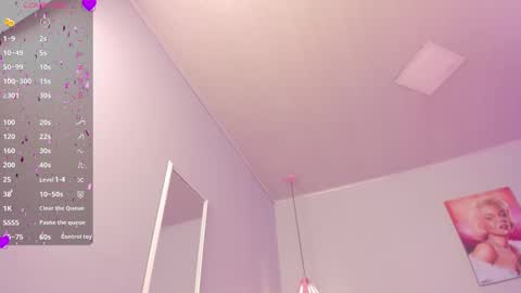 Scarlet  online show from February 28, 5:26 am