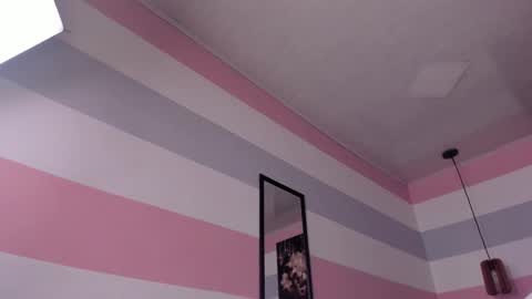 Scarlet  online show from September 13, 6:51 pm