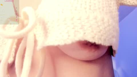 Scarlet  online show from October 15, 6:02 am