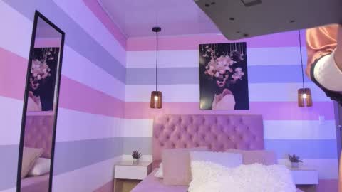 Scarlet  online show from November 25, 10:48 am