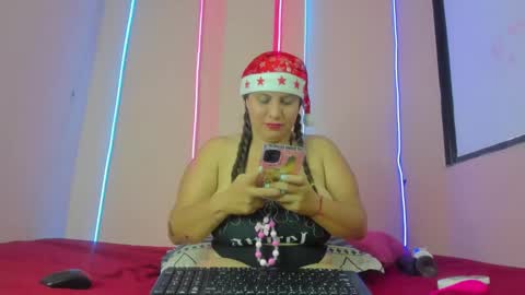 SCARLETH online show from December 27, 7:35 pm