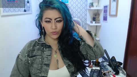 Scarleth online show from January 17, 3:23 am