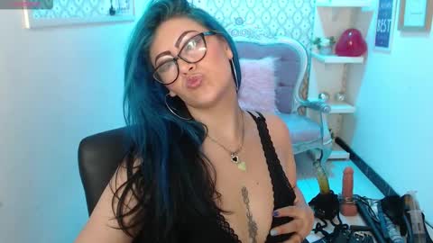 Scarleth online show from February 17, 3:04 am
