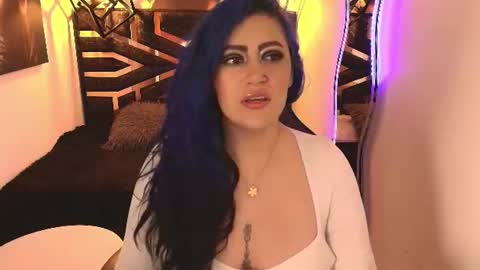 Snapshot of scarleth_bluee chatting on June 11, 3:04 am Scarleth online show from June 11, 3:04 am