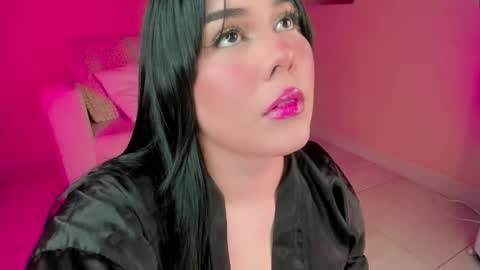 Snapshot of scarleth_jhons_ chatting on March 5, 2:51 am Scarleth... but not Scarleth Johansson. online show from March 5, 2:51 am