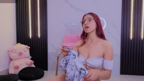 I am  Scarleth  Check mi profile online show from September 13, 12:05 pm