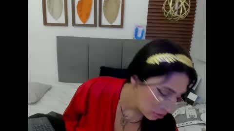 scarleth online show from February 8, 7:48 am