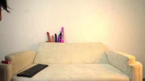 scarlethsaenz_ online show from November 14, 1:48 am