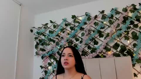 scarlet  online show from November 23, 12:05 pm