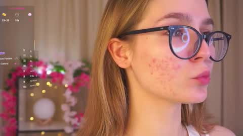 Maria online show from December 14, 8:24 pm