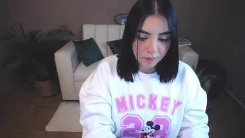 Snapshot of scarletmoon_fever chatting on January 15, 3:00 am Luna. online show from January 15, 3:00 am