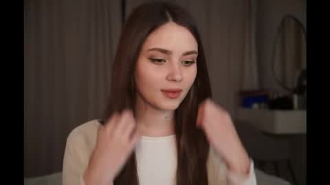 Snapshot of scarletmore chatting on December 16, 8:03 pm Scarlet online show from December 16, 8:03 pm