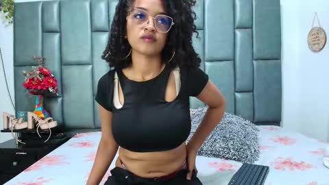 scarlet online show from October 29, 2:25 am