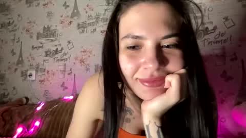 scarletpetal online show from February 3, 3:27 pm