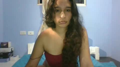 Snapshot of scarletscott_ chatting on December 4, 2:09 am Nataly online show from December 4, 2:09 am