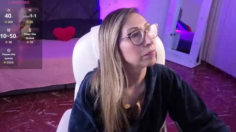 Scarlett online show from May 14, 11:50 am