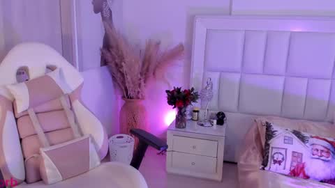 juli online show from December 20, 9:06 pm