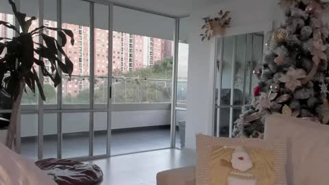 juli online show from January 13, 10:35 pm