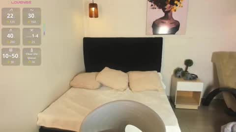 Scarlett online show from October 8, 12:36 pm