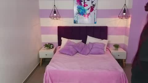 Snapshot of scarlett__bell chatting on March 18, 12:19 pm Scarlett online show from March 18, 12:19 pm