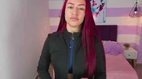 Snapshot of scarlett__bell chatting on March 20, 11:37 am Scarlett online show from March 20, 11:37 am