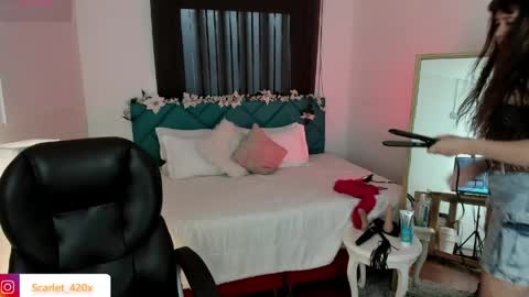 Scarlett online show from May 20, 10:54 am