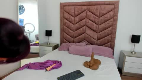 scarlett__noir online show from March 12, 8:26 pm