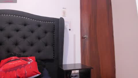 Scarlett Anaiz online show from November 16, 4:56 pm