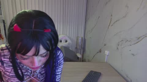 Scarlett Collins online show from January 19, 4:12 am