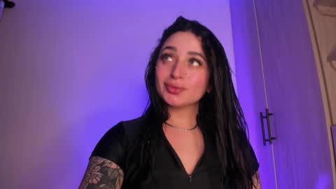 SCARLETT COLLINS online show from March 22, 5:55 am