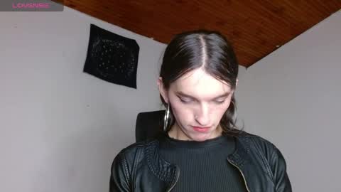 scarlet online show from April 25, 4:59 am