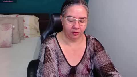 Snapshot of scarlett_duboi1 chatting on May 17, 7:54 pm Scarlett online show from May 17, 7:54 pm