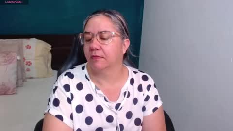 Snapshot of scarlett_duboi1 chatting on June 1, 9:44 am Scarlett online show from June 1, 9:44 am