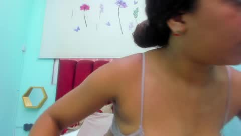 scarlett_fox20 online show from May 22, 11:27 am