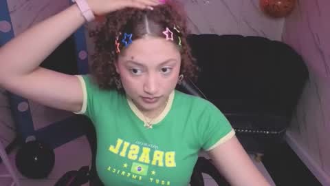 Snapshot of scarlett_joe_v chatting on October 22, 7:57 pm scarlett_joe_v online show from October 22, 7:57 pm