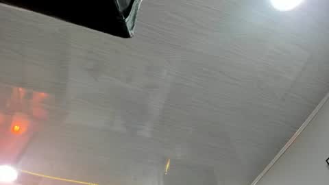 Snapshot of scarlett_leblanc_ chatting on June 24, 11:20 am scarlett_leblanc_ online show from June 24, 11:20 am