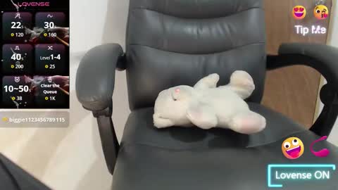 Scarlett online show from January 6, 3:05 pm