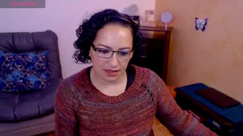 Snapshot of scarlett_sax chatting on December 3, 10:29 pm Scarlett sax online show from December 3, 10:29 pm