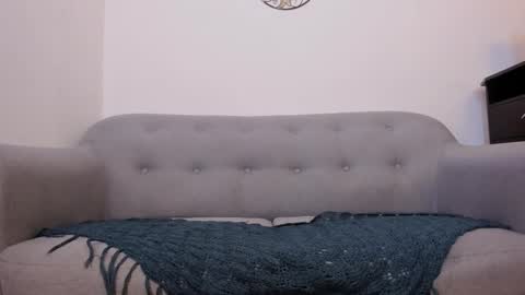 Snapshot of scarlett_sax chatting on December 5, 5:42 pm Scarlett sax online show from December 5, 5:42 pm