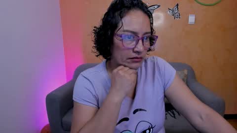 Snapshot of scarlett_sax chatting on March 24, 9:53 pm Scarlett sax online show from March 24, 9:53 pm