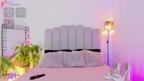 Scarlett Steelee  Independent Model online show from June 15, 11:07 pm