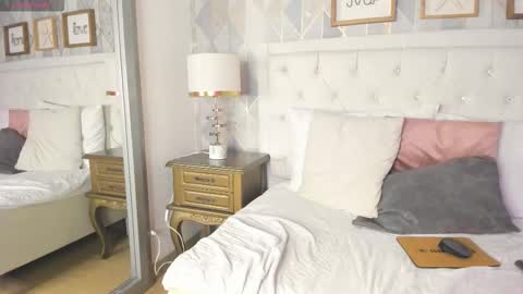 scarlett thompson 7 online show from October 16, 3:51 am