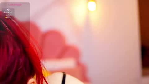 Snapshot of scarlett_veyra chatting on December 4, 6:55 am Foxi online show from December 4, 6:55 am