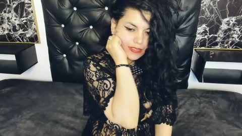 Snapshot of scarlett_w0lf chatting on December 19, 5:50 pm Scarlett online show from December 19, 5:50 pm