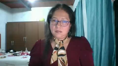 Snapshot of scarlett_widow chatting on September 21, 3:41 am scarlett_widow online show from September 21, 3:41 am